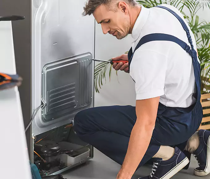 Why North Fort Myers, FL Homeowners Rely on Appliance Repair North Fort Myers for Every Mini Fridge Fix?